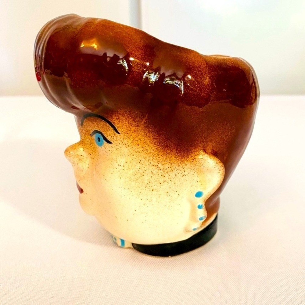 Vintage Ceramic Head Planter Woman Retro Hairstyle Blue Eyes Red Lips